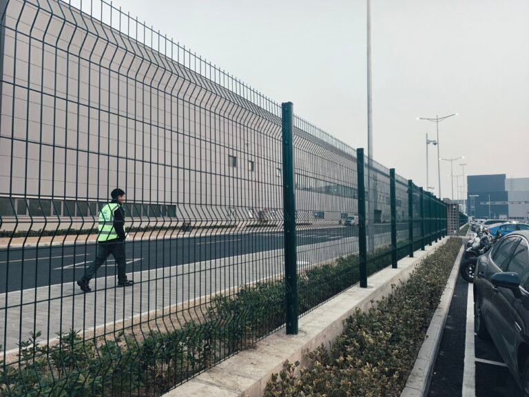 filter: 2221; fileterIntensity: 1.0; filterMask: 0; captureOrientation: 0;
runfunc: 0; algolist: 0;
multi-frame: 1;
brp_mask:0;
brp_del_th:0.0000,0.0000;
brp_del_sen:0.0000,0.0000;
motionR: 1;
delta:null;
module: photo;hw-remosaic: false;touch: (-1.0, -1.0);sceneMode: 12582912;cct_value: 0;AI_Scene: (6, 0);aec_lux: 206.0;aec_lux_index: 0;albedo:  ;confidence:  ;motionLevel: 0;weatherinfo: weather??, icon:0, weatherInfo:101;temperature: 25;